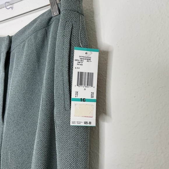 PLUS NWT Anne Klein Pants - Picture 5 of 6